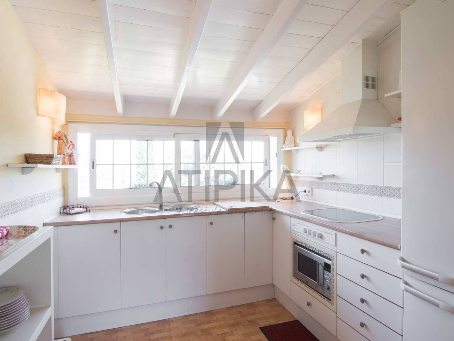 6 bedroom Villa for sale in Sant Cugat del Valles with pool - € 1,900,000 (Ref: 9941449)