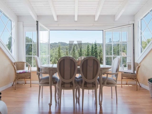 6 soveværelse Villa til salg i Sant Cugat del Valles med swimmingpool - € 1.900.000 (Ref: 9941449)