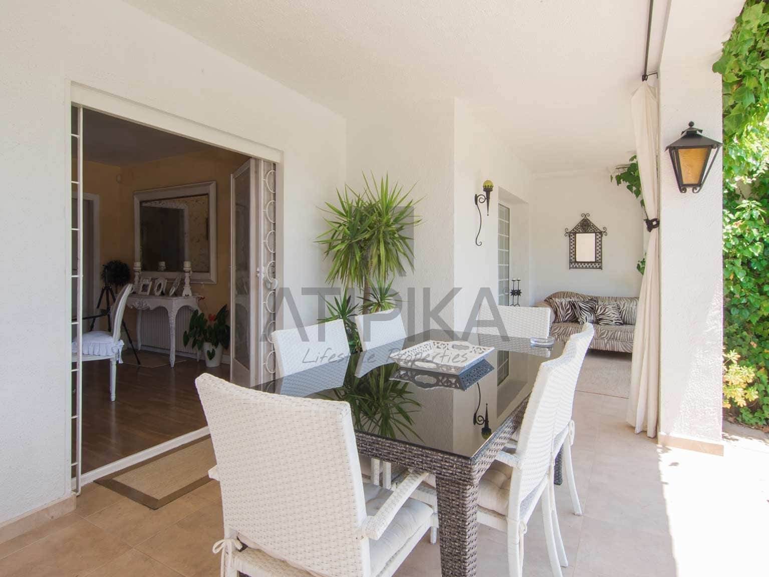 6 bedroom Villa for sale in Sant Cugat del Valles with pool - € 1,900,000 (Ref: 9941449)