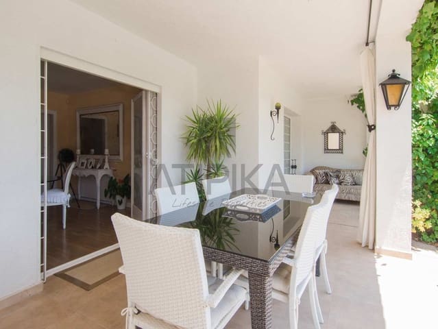 6 soveværelse Villa til salg i Sant Cugat del Valles med swimmingpool - € 1.900.000 (Ref: 9941449)