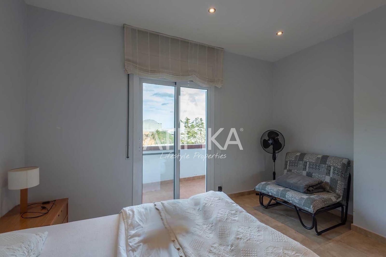 6 soveværelse Villa til salg i Cabrils med swimmingpool - € 895.000 (Ref: 9941451)