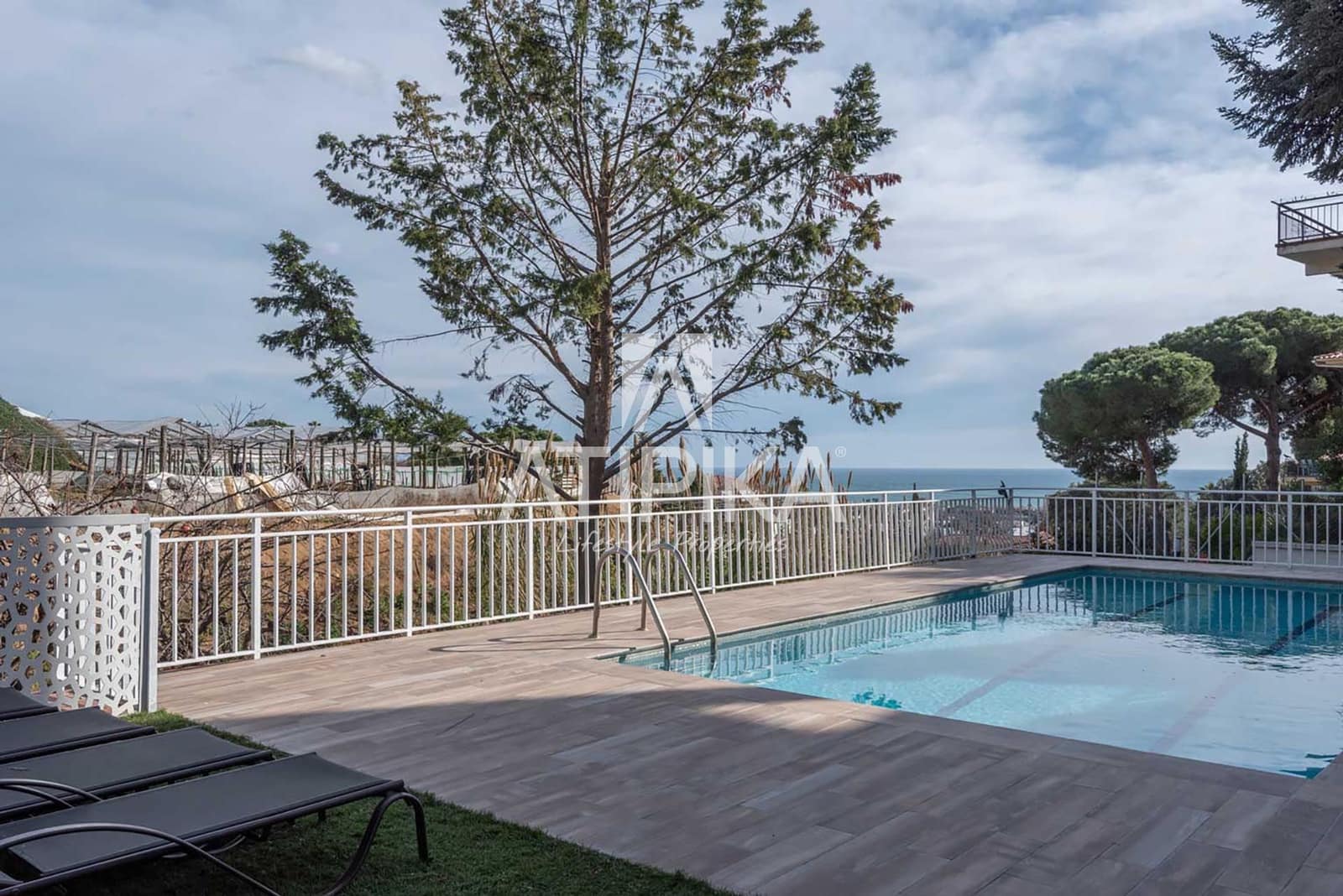 6 soveværelse Villa til salg i Cabrils med swimmingpool - € 895.000 (Ref: 9941451)