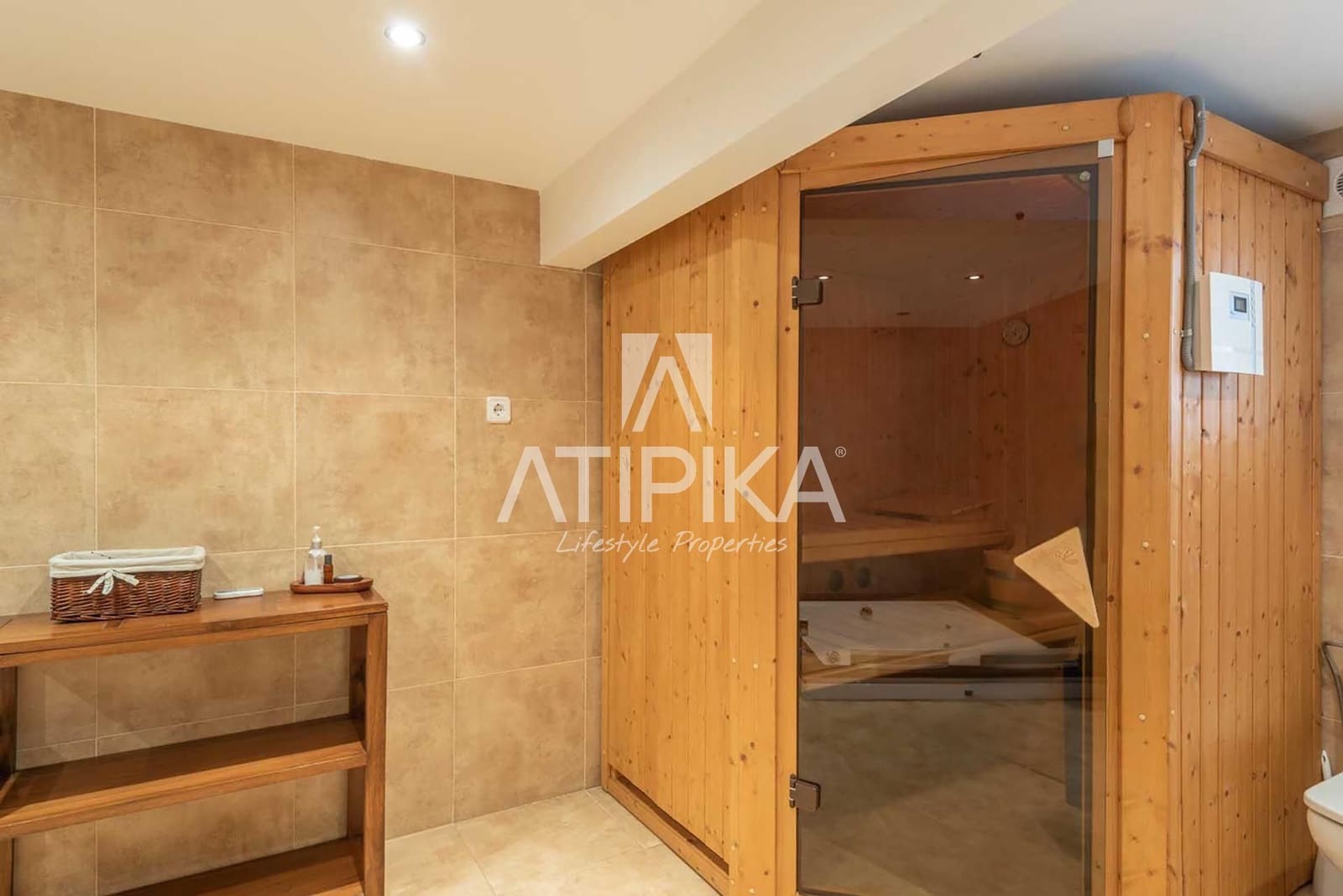 6 soveværelse Villa til salg i Cabrils med swimmingpool - € 895.000 (Ref: 9941451)