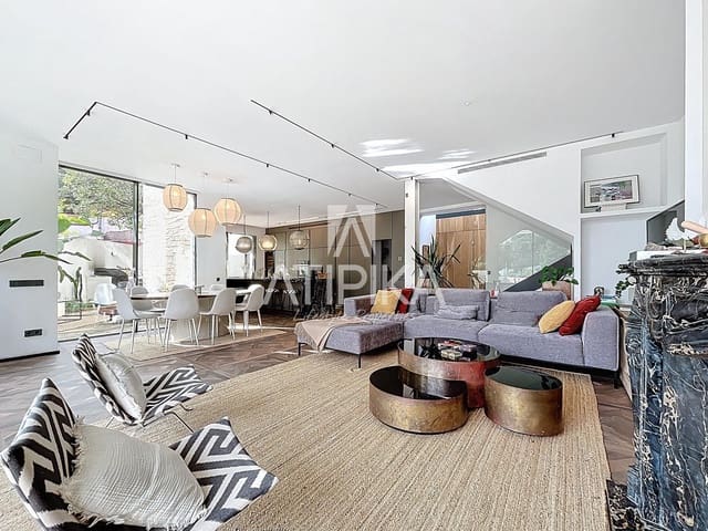 6 slaapkamer Villa te koop in Castelldefels - € 1.800.000 (Ref: 9941461)