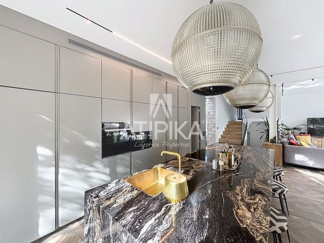 6 slaapkamer Villa te koop in Castelldefels - € 1.800.000 (Ref: 9941461)