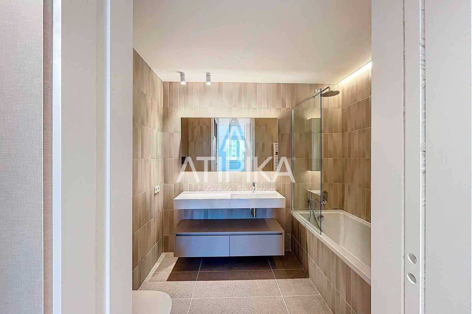 2 makuuhuone Huoneisto myytävänä paikassa Barcelona kaupunki - 1 650 000 € (Ref: 9941465)
