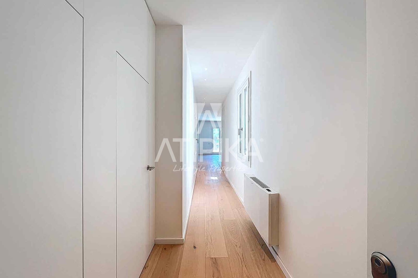 2 soveværelse Lejlighed til salg i Barcelona by - € 994.000 (Ref: 9941466)