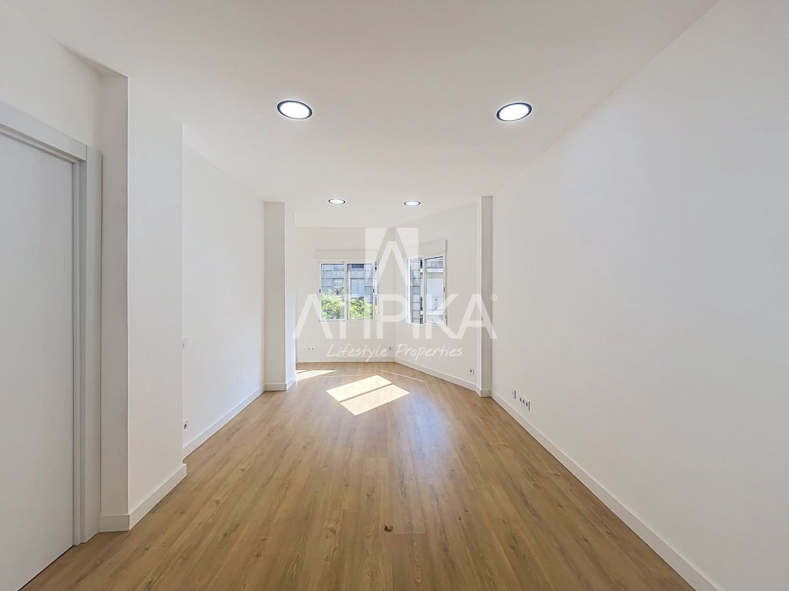 3 soveværelse Lejlighed til salg i Barcelona by - € 537.000 (Ref: 9953630)