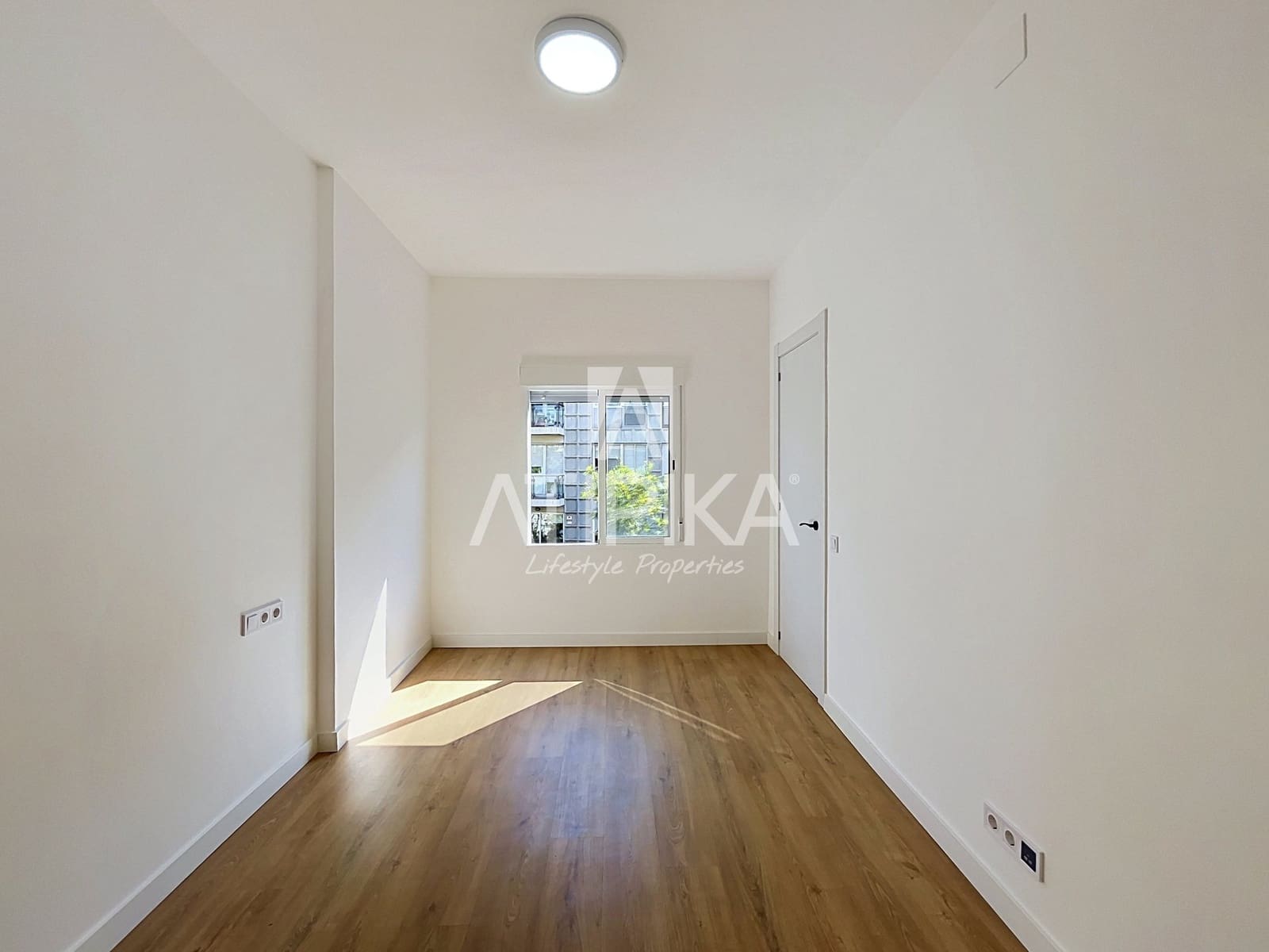 3 soveværelse Lejlighed til salg i Barcelona by - € 537.000 (Ref: 9953630)