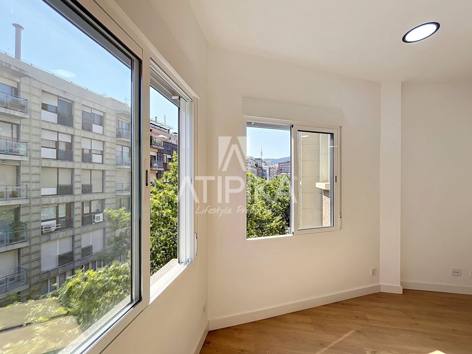 3 soveværelse Lejlighed til salg i Barcelona by - € 537.000 (Ref: 9953630)