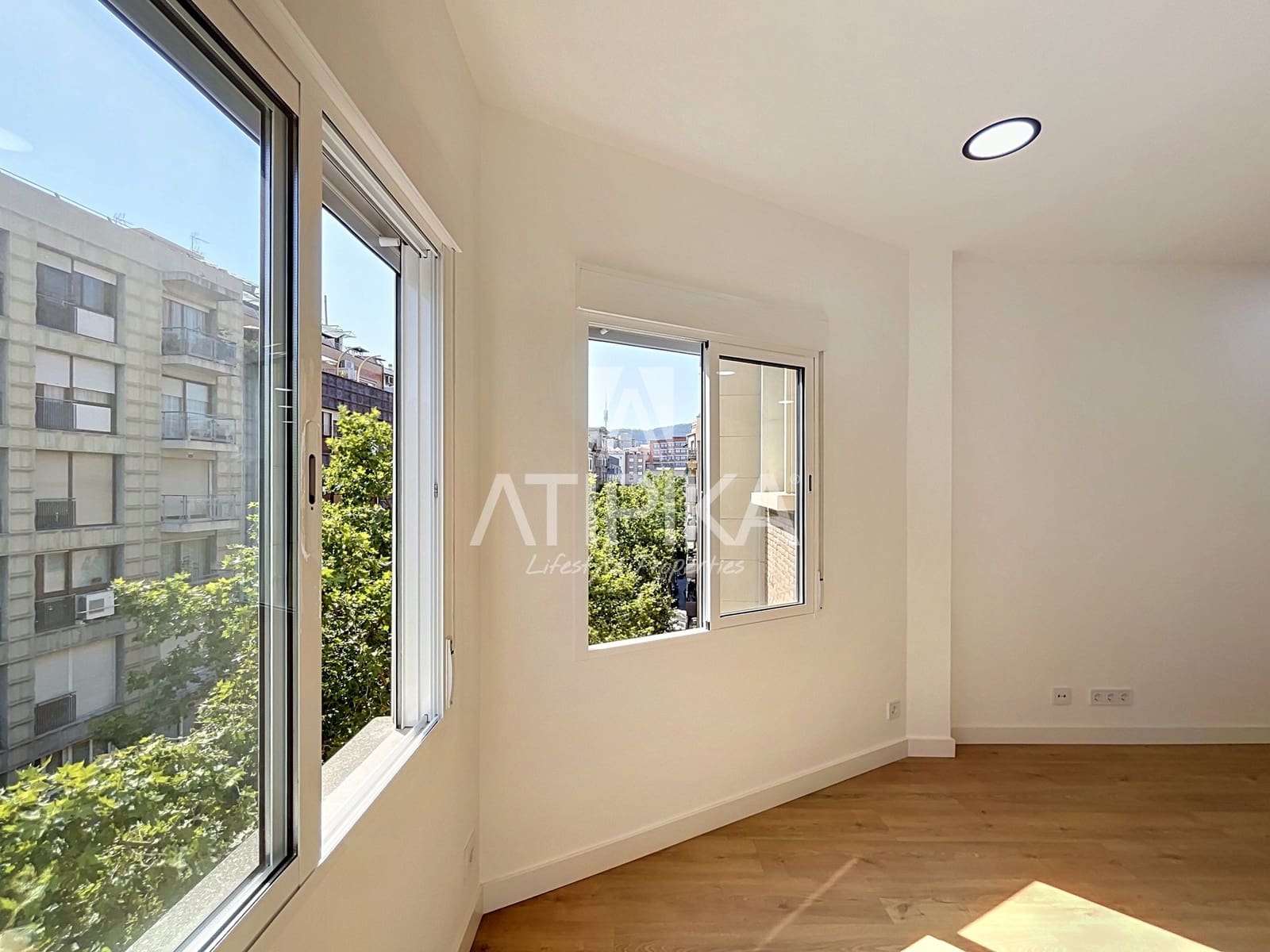 3 soveværelse Lejlighed til salg i Barcelona by - € 537.000 (Ref: 9953630)