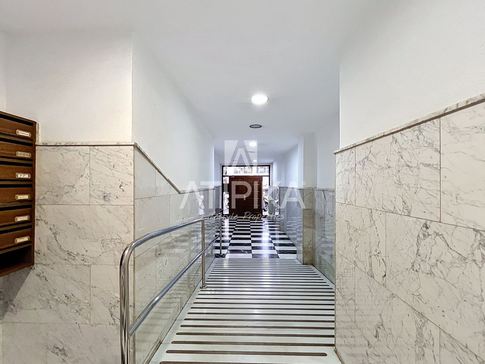 3 soveværelse Lejlighed til salg i Barcelona by - € 537.000 (Ref: 9953630)