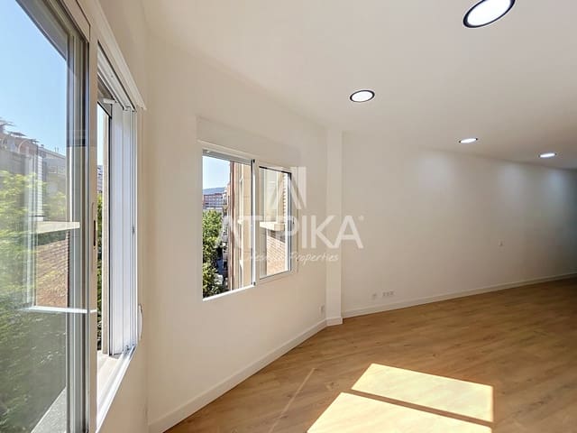 3 chambre Appartement à vendre à Barcelone ville - 537 000 € (Ref: 9953630)