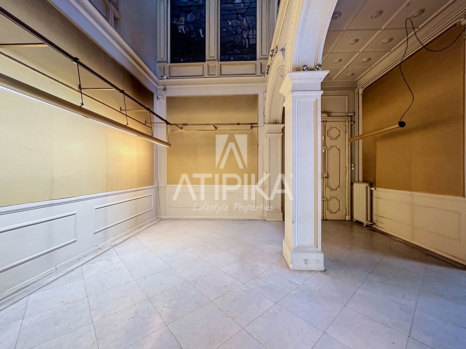 10 bedroom Office for sale in Barcelona city - € 6,700,000 (Ref: 9956701)