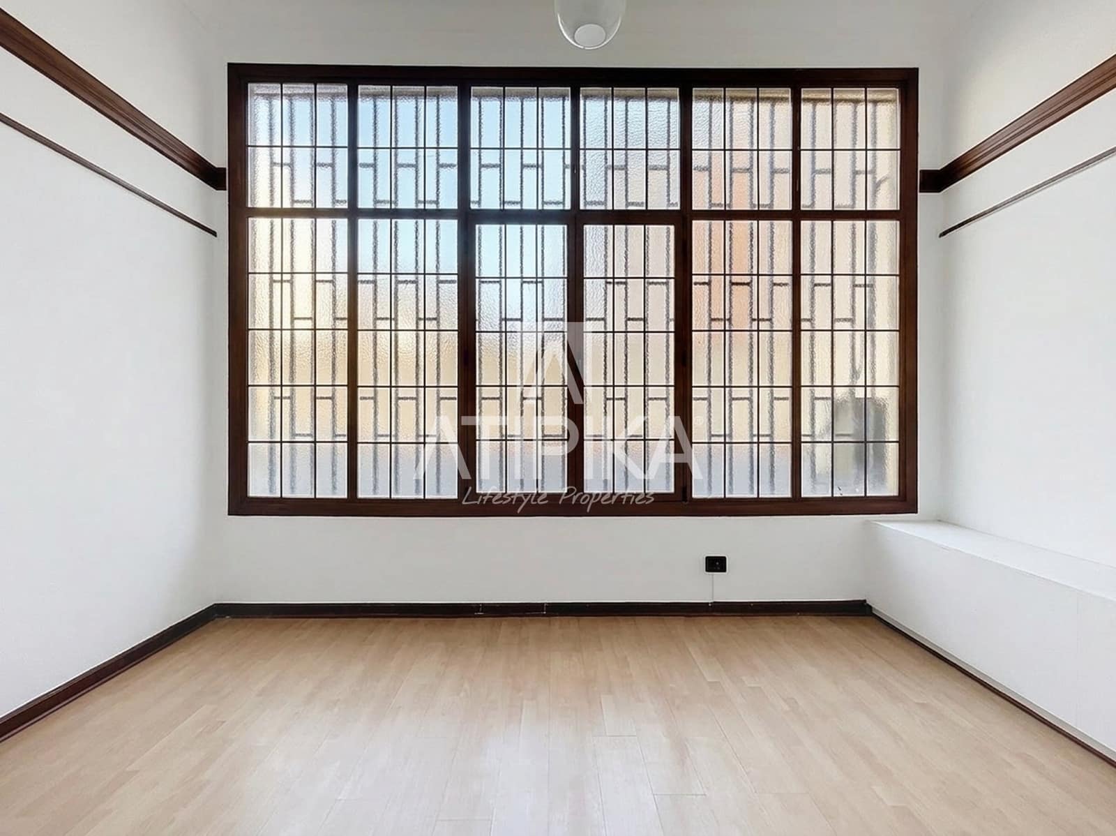 10 bedroom Office for sale in Barcelona city - € 6,700,000 (Ref: 9956701)