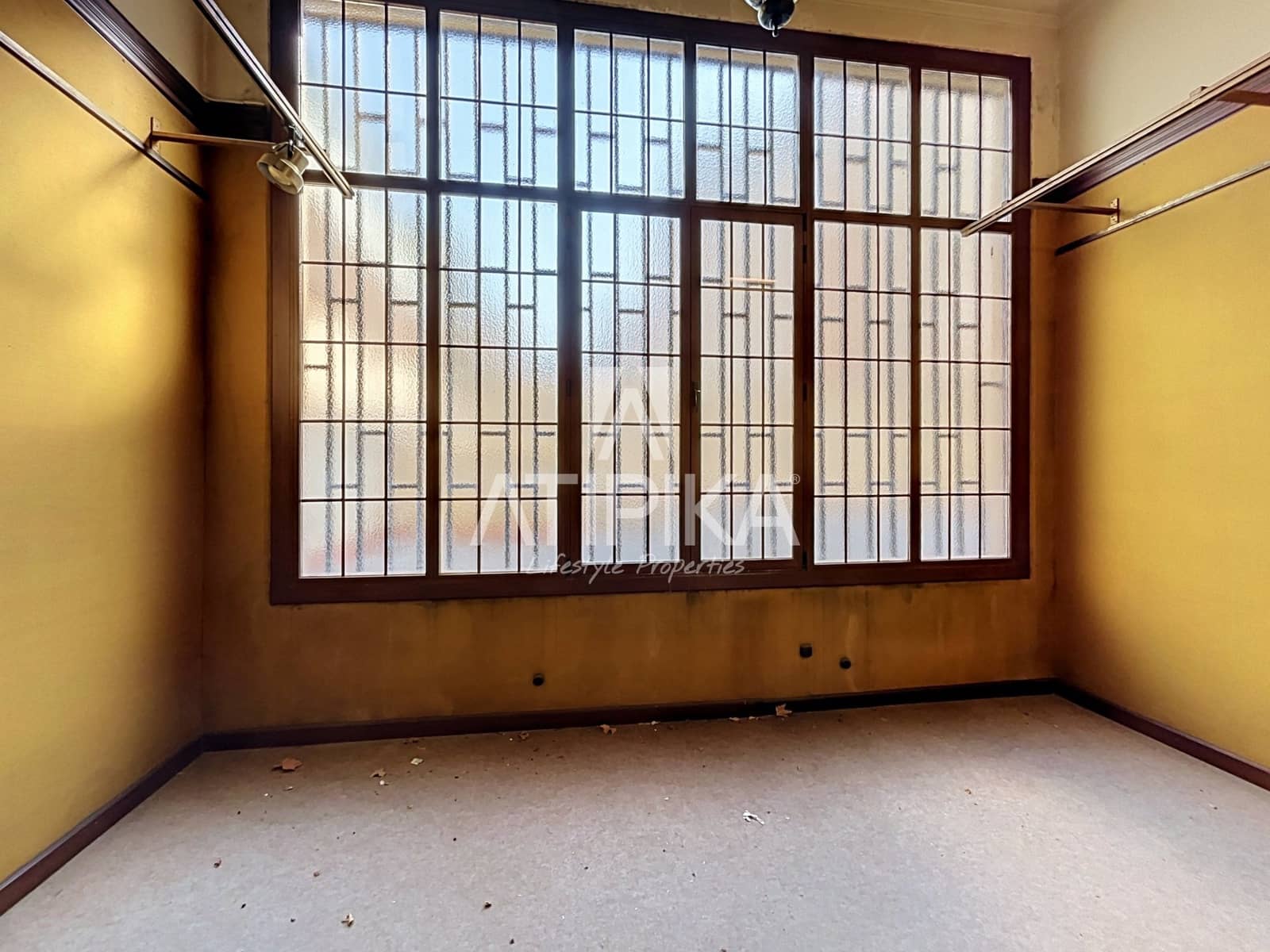 10 bedroom Office for sale in Barcelona city - € 6,700,000 (Ref: 9956701)
