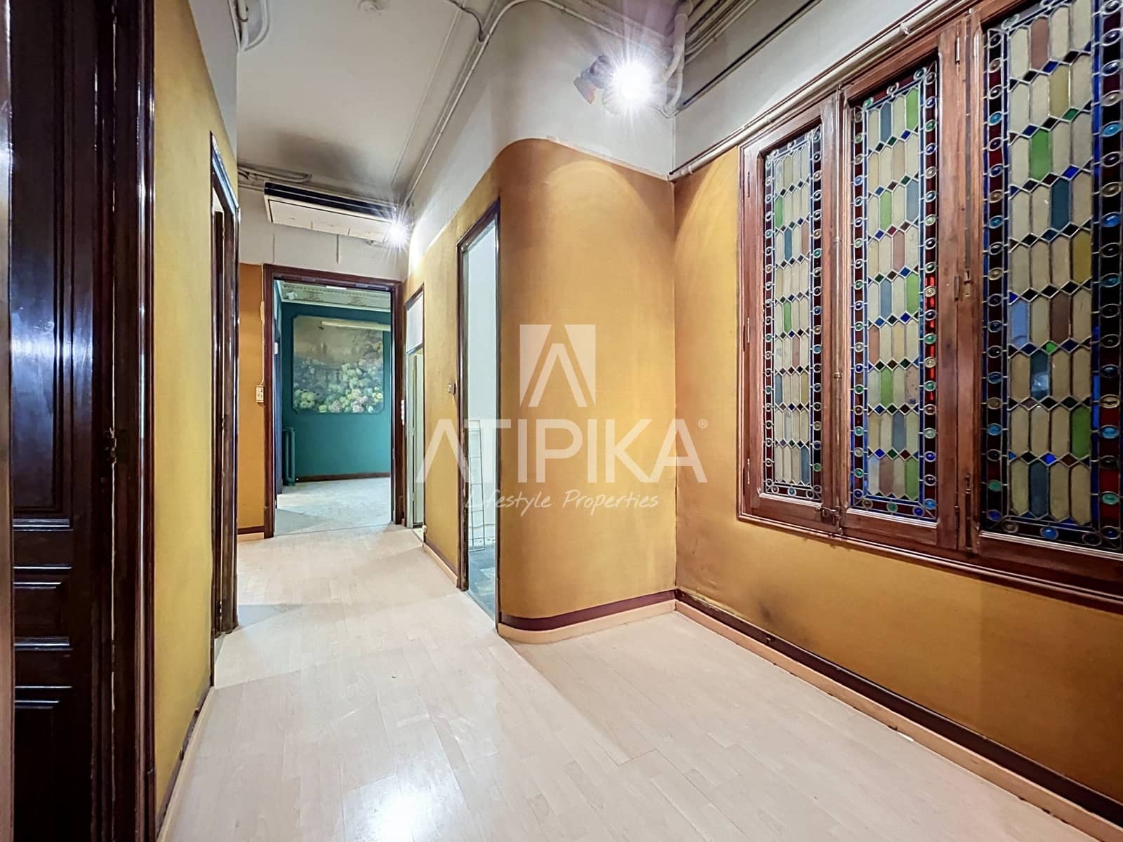 10 bedroom Office for sale in Barcelona city - € 6,700,000 (Ref: 9956701)