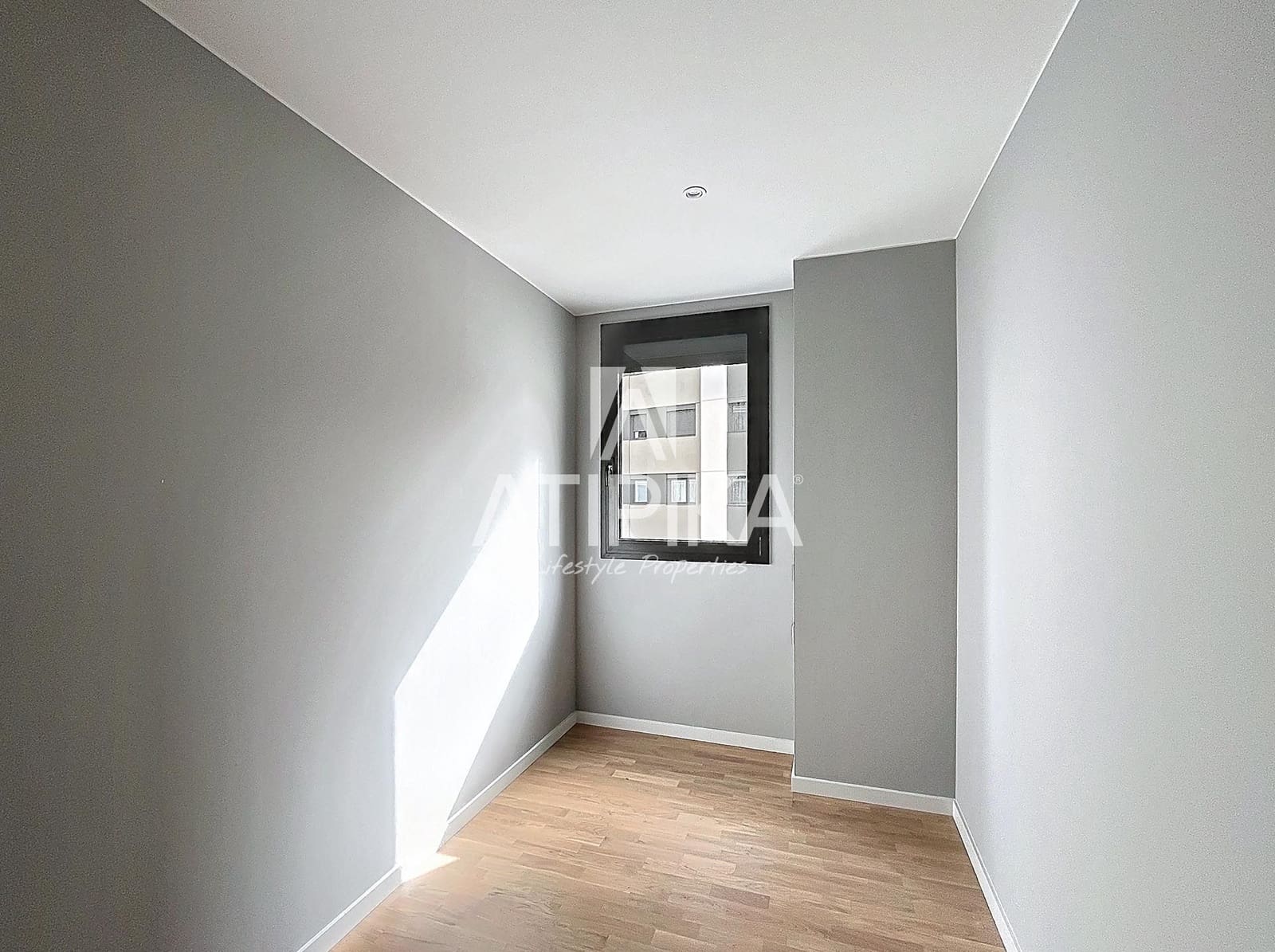 4 Zimmer Apartment zu verkaufen in Badalona mit Pool - 627.000 € (Ref: 9961900)