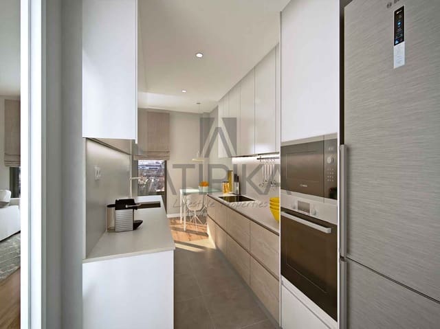 3 sovrum Lägenhet till salu i Badalona med pool - 547 500 € (Ref: 9961904)