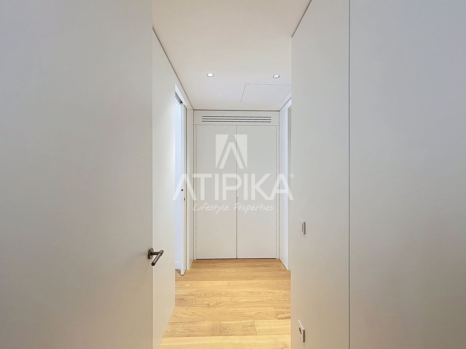 1 bedroom Apartment for sale in Barcelona city with pool - € 1,480,000 (Ref: 9964597)