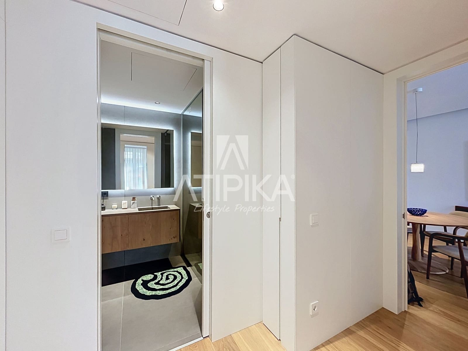 1 bedroom Apartment for sale in Barcelona city with pool - € 1,480,000 (Ref: 9964597)