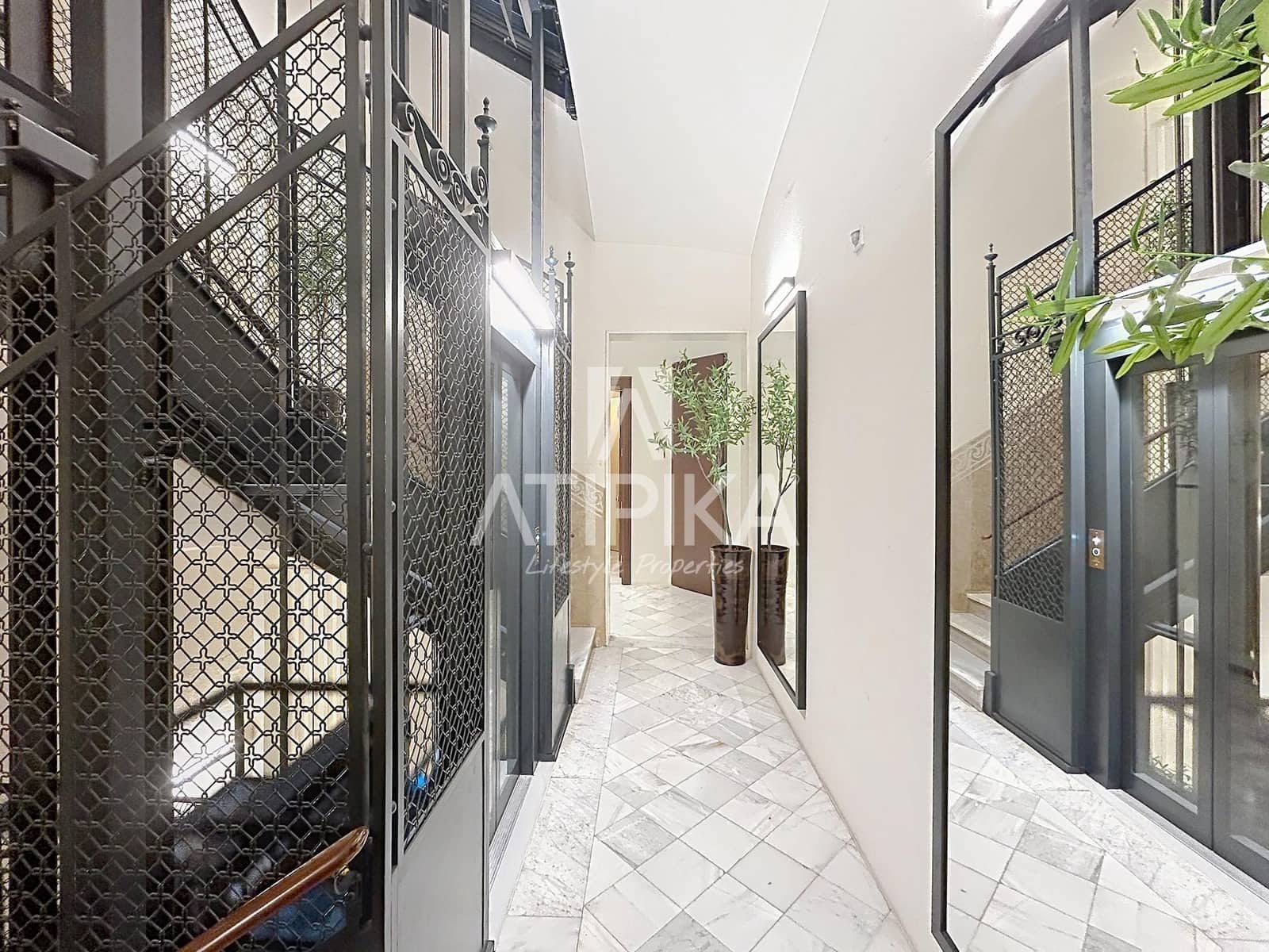 1 bedroom Apartment for sale in Barcelona city with pool - € 1,480,000 (Ref: 9964597)