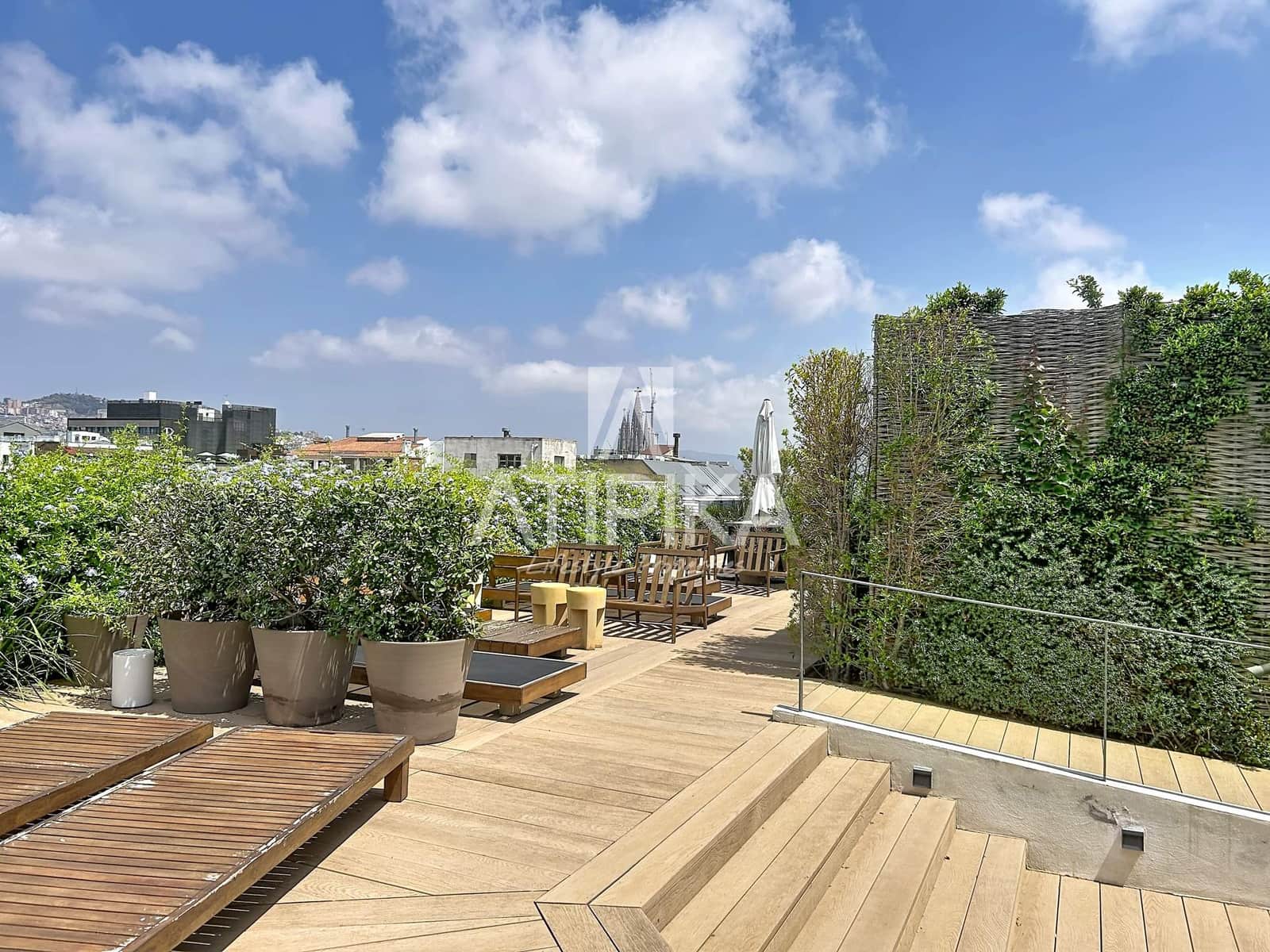 1 bedroom Apartment for sale in Barcelona city with pool - € 1,480,000 (Ref: 9964597)