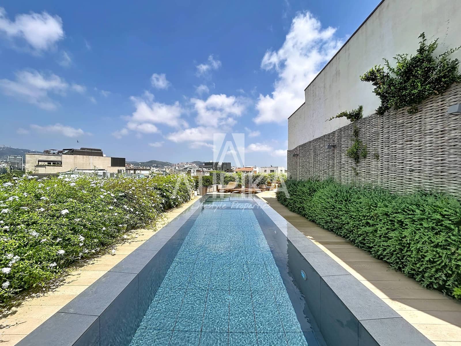 1 bedroom Apartment for sale in Barcelona city with pool - € 1,480,000 (Ref: 9964597)