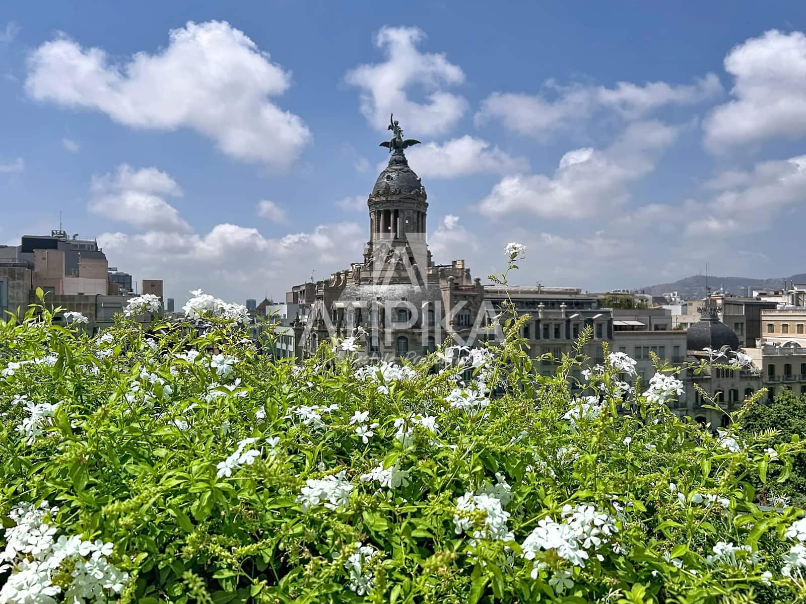 1 bedroom Apartment for sale in Barcelona city with pool - € 1,480,000 (Ref: 9964597)
