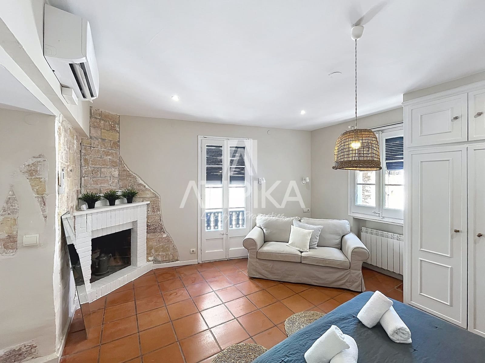 Villa for sale in Sitges - € 1,200,000 (Ref: 9969152)