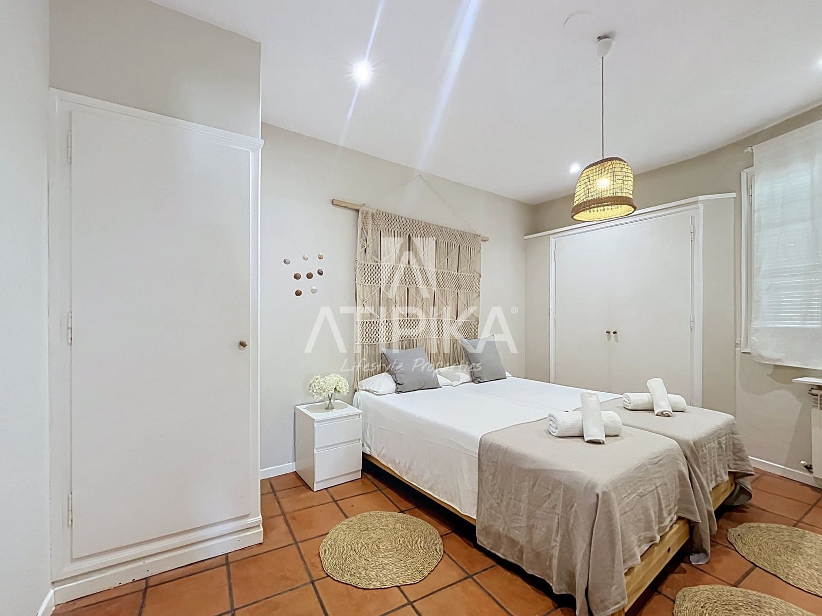 Villa for sale in Sitges - € 1,200,000 (Ref: 9969152)