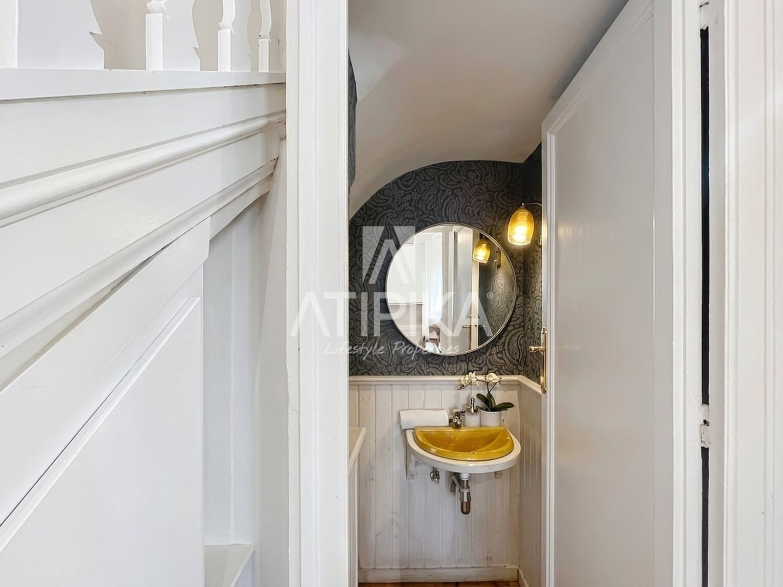Villa for sale in Sitges - € 1,200,000 (Ref: 9969152)