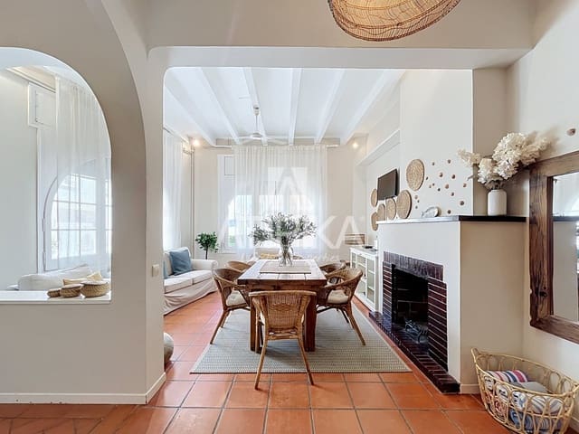 Villa til salg i Sitges - € 1.200.000 (Ref: 9969152)