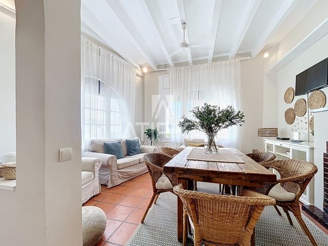 Villa til salg i Sitges - € 1.200.000 (Ref: 9969152)