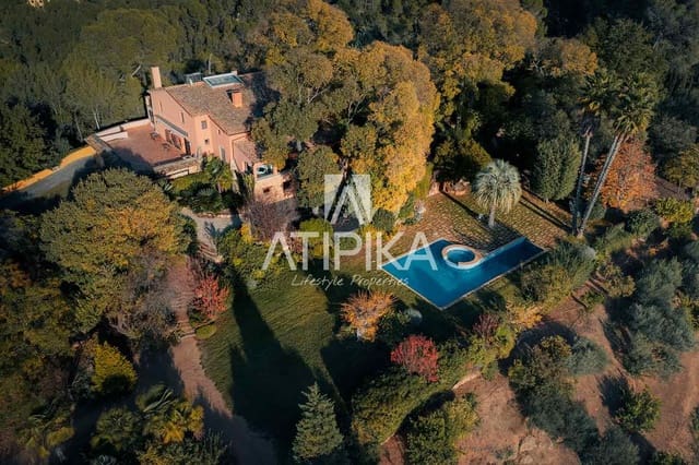 7 sovrum Finca/Hus på landet till salu i Gelida med pool - 1 600 000 € (Ref: 9972767)