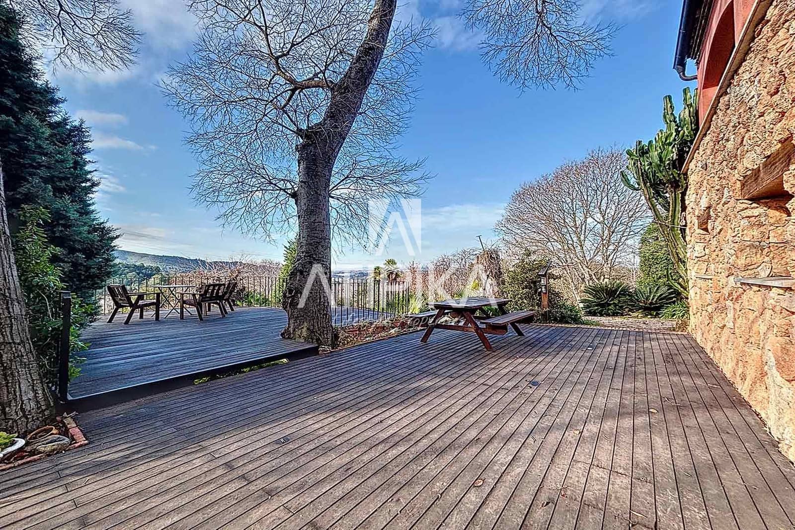 Finca/Casa Rural de 7 habitaciones en Gelida en venta con piscina - 1.600.000 € (Ref: 9972767)