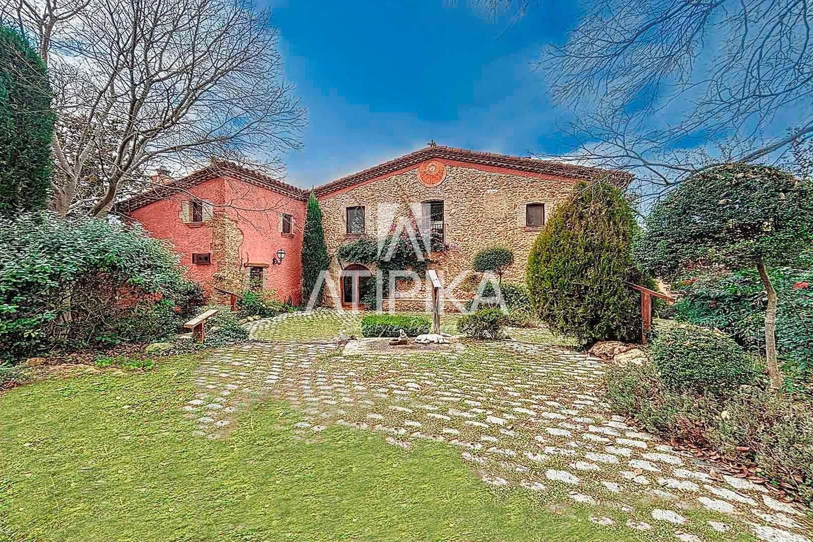 Finca/Casa Rural de 7 habitaciones en Gelida en venta con piscina - 1.600.000 € (Ref: 9972767)