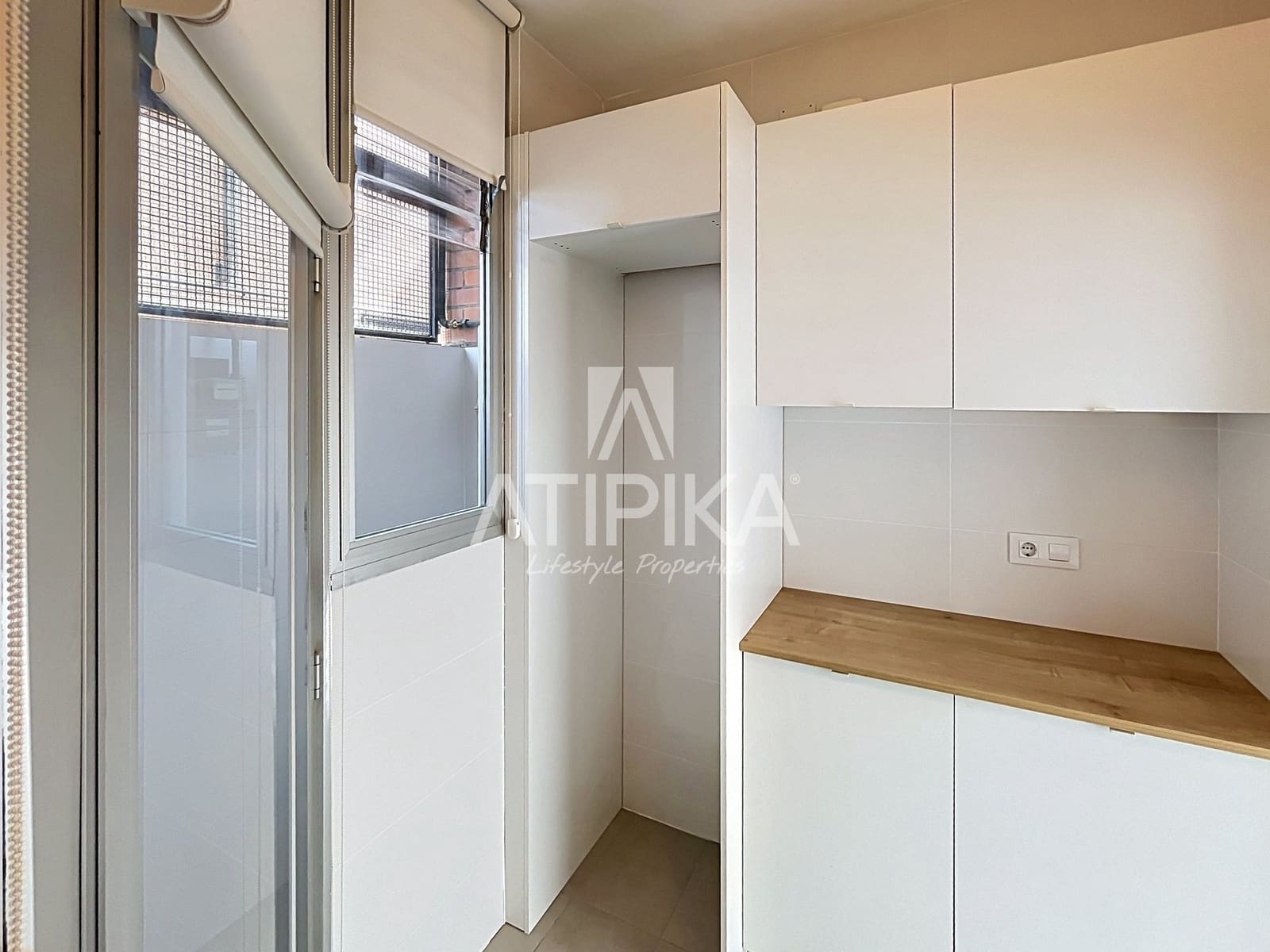 3 slaapkamer Penthouse te koop in Barcelona stad met zwembad - € 1.250.000 (Ref: 9976712)