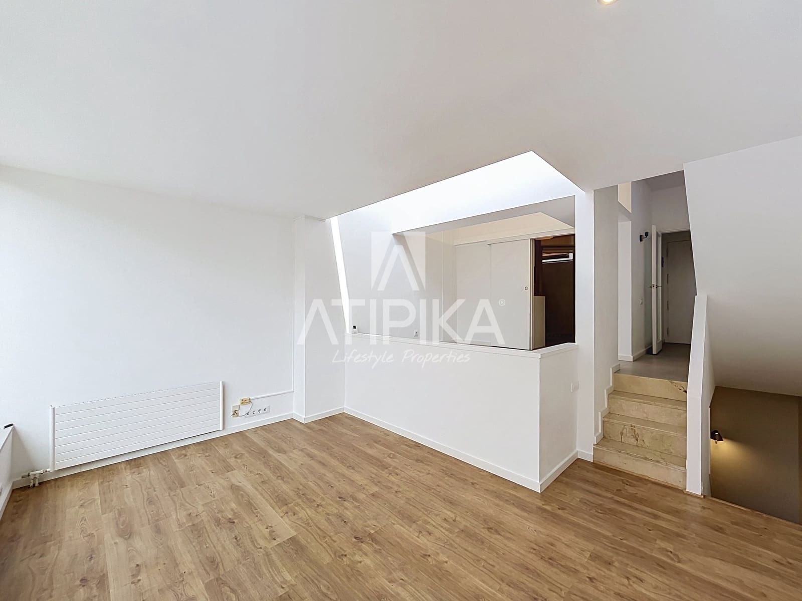 3 slaapkamer Penthouse te koop in Barcelona stad met zwembad - € 1.250.000 (Ref: 9976712)