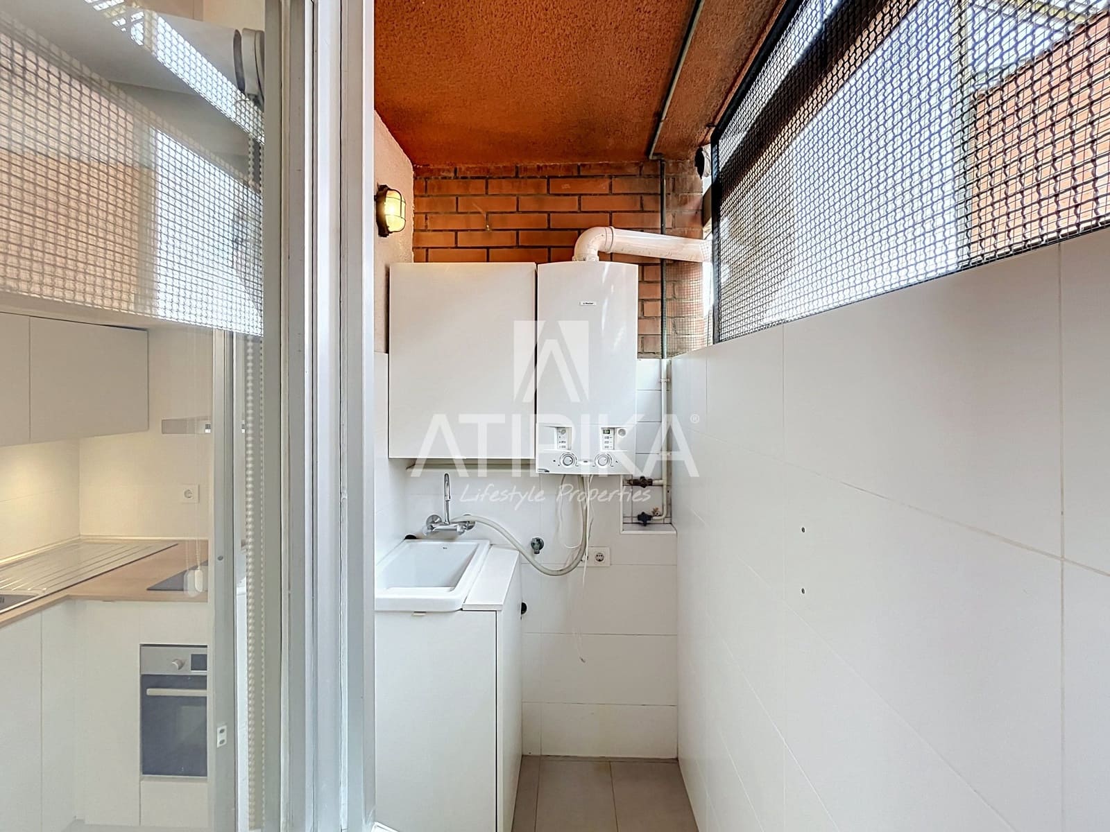 3 slaapkamer Penthouse te koop in Barcelona stad met zwembad - € 1.250.000 (Ref: 9976712)