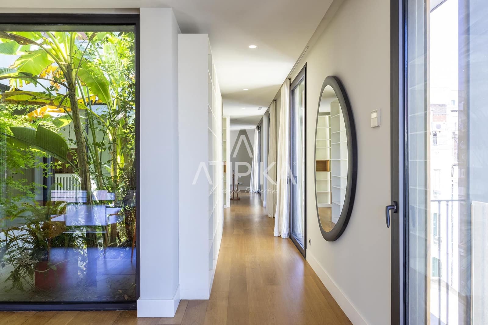 5 quarto Penthouse para arrendar em Barcelona cidade - 15 000 € (Ref: 9976713)