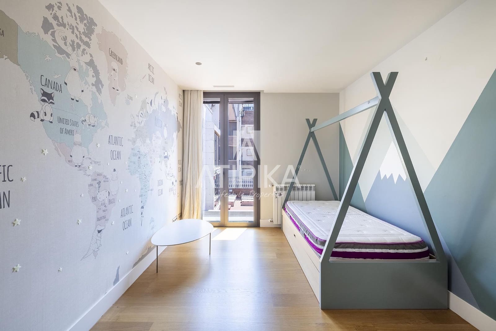 5 quarto Penthouse para arrendar em Barcelona cidade - 15 000 € (Ref: 9976713)