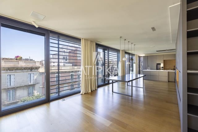 5 quarto Penthouse para arrendar em Barcelona cidade - 15 000 € (Ref: 9976713)