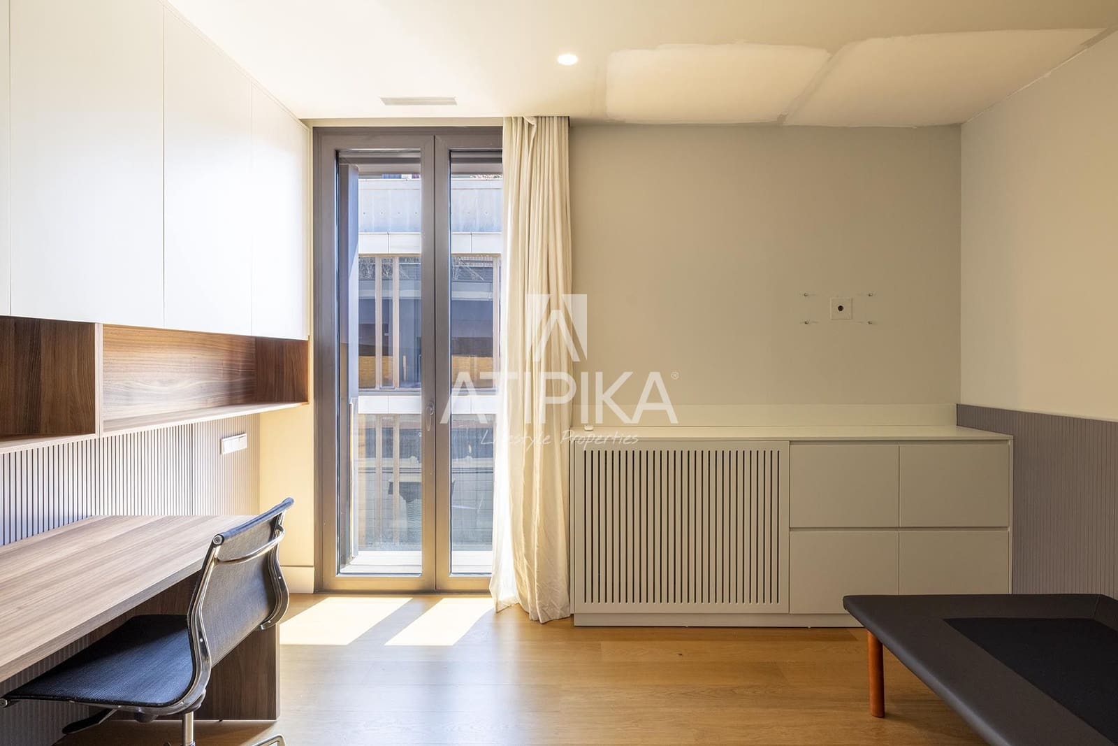 5 quarto Penthouse para arrendar em Barcelona cidade - 15 000 € (Ref: 9976713)
