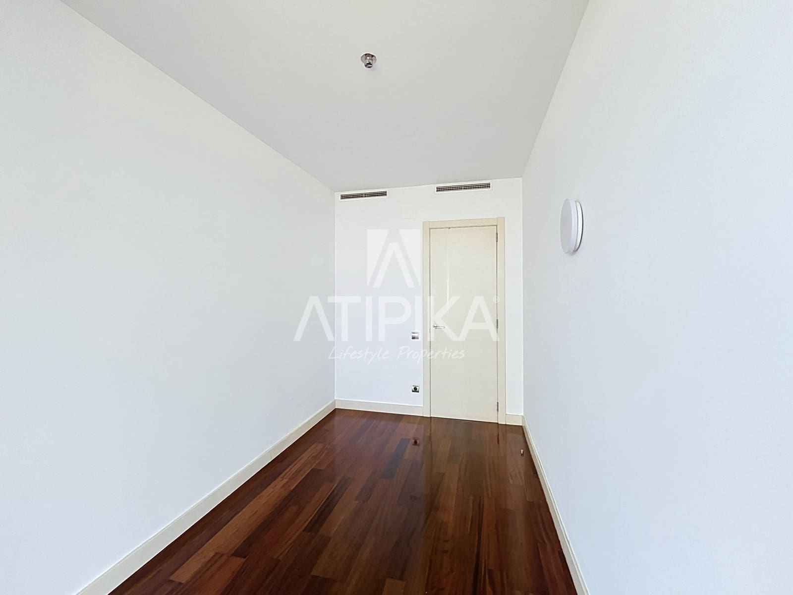Apartamento de 4 habitaciones en Barcelona ciudad en venta con piscina - 1.430.000 € (Ref: 9978106)