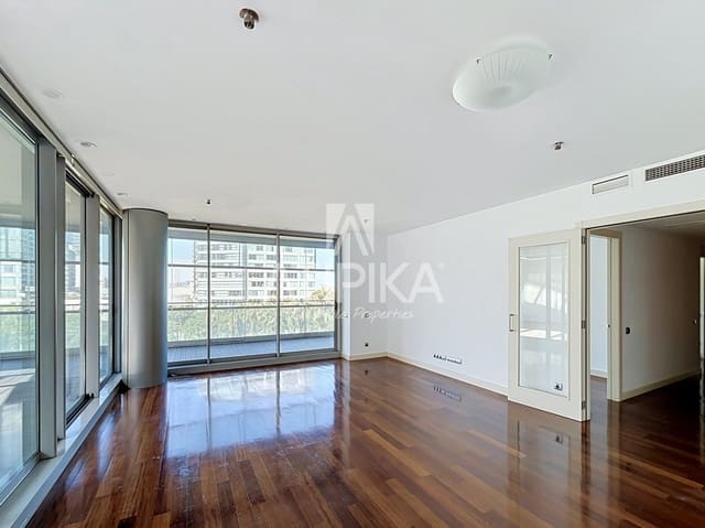 4 bedroom Apartment for sale in Barcelona city with pool - € 1,430,000 (Ref: 9978106)