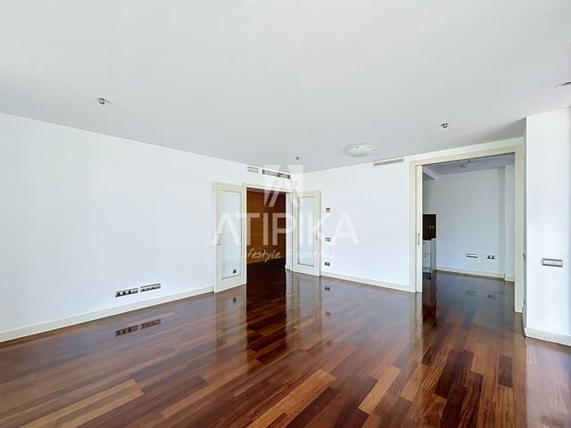 4 bedroom Apartment for sale in Barcelona city with pool - € 1,430,000 (Ref: 9978106)