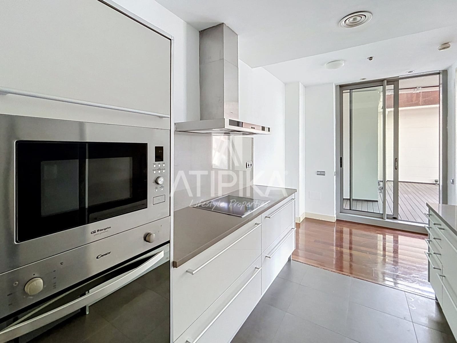 Apartamento de 4 habitaciones en Barcelona ciudad en venta con piscina - 1.430.000 € (Ref: 9978106)