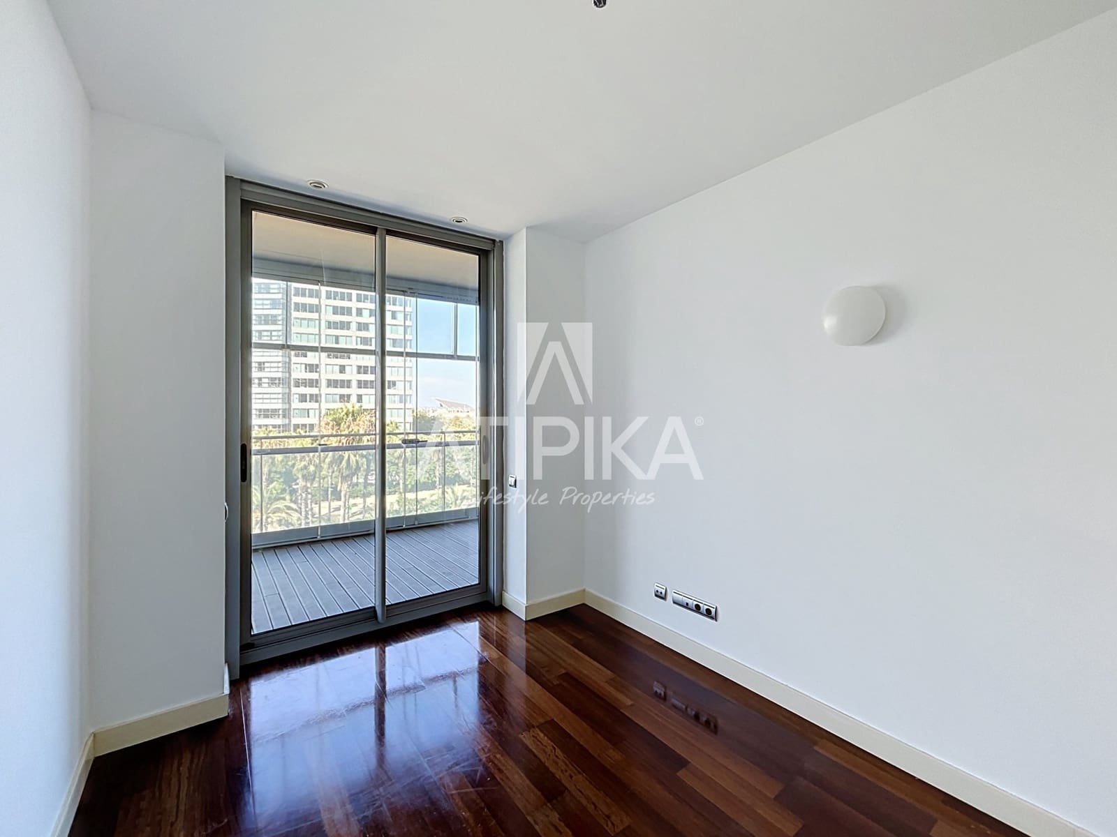 Apartamento de 4 habitaciones en Barcelona ciudad en venta con piscina - 1.430.000 € (Ref: 9978106)