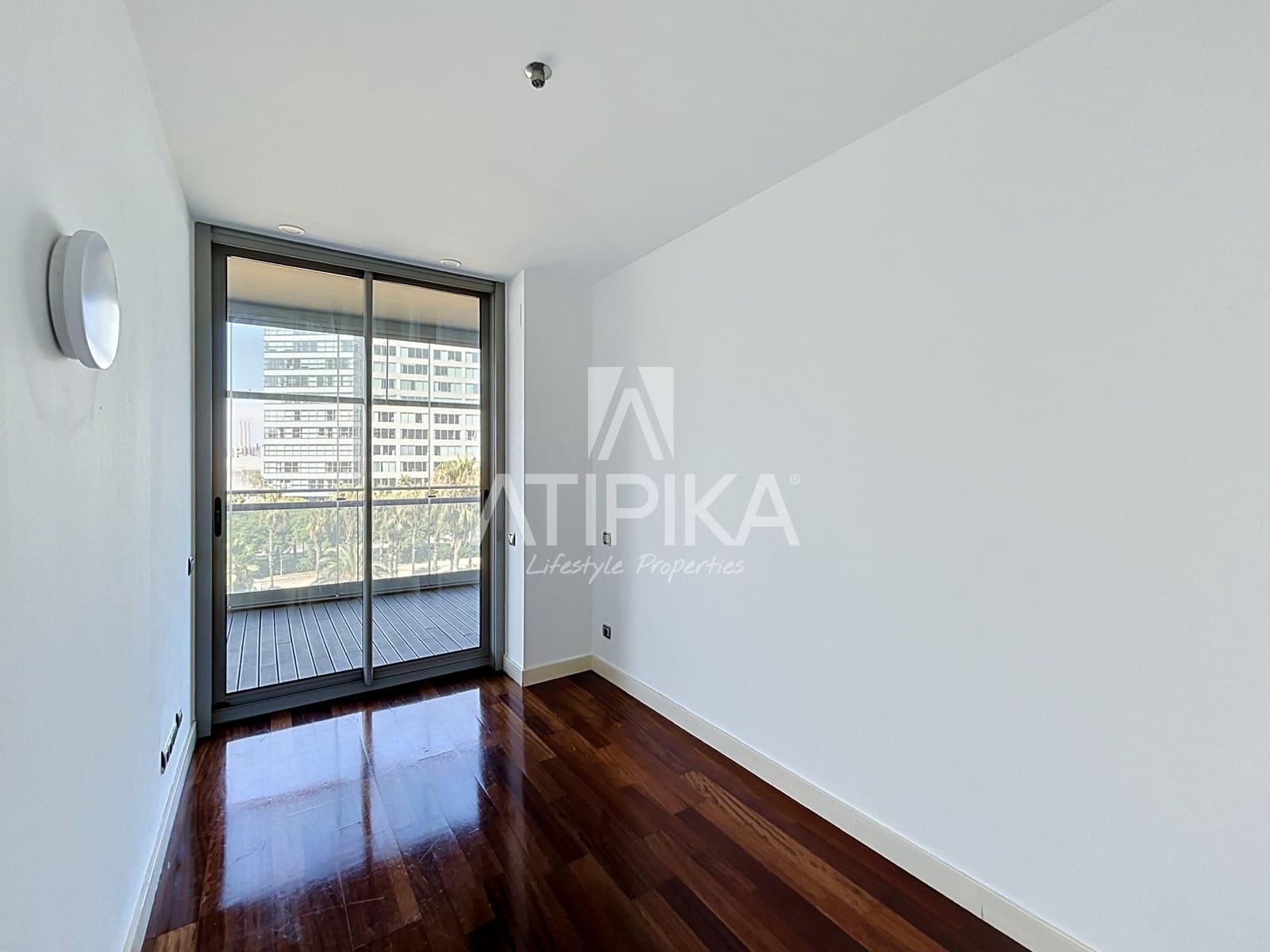 Apartamento de 4 habitaciones en Barcelona ciudad en venta con piscina - 1.430.000 € (Ref: 9978106)